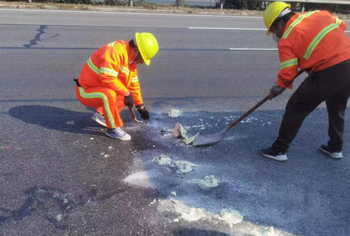 兴仁公路下沉注浆加固施工